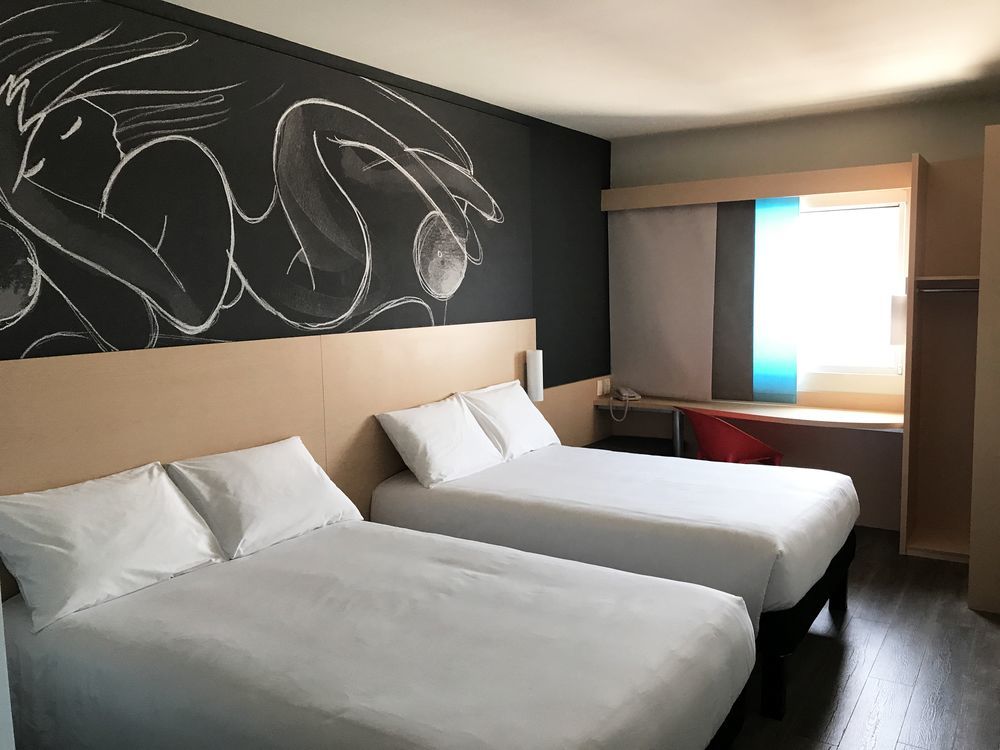 Ibis Irapuato Hotel Exterior foto